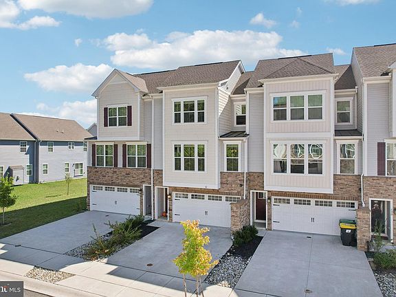 5th image of 134 Torrey Dr