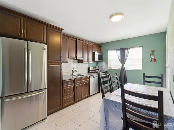 1708 Princeton Ave, Lawrence Township, NJ 08648