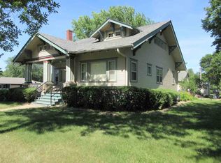 200 S Clark St, Viborg, SD 57070