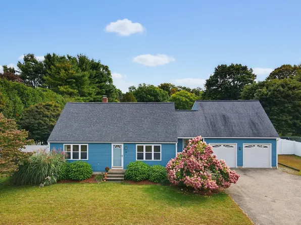 124 Haywood Dr, East Brookfield, MA 01515