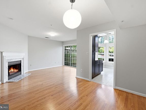 4th image of 11205 Dunstable Way #153