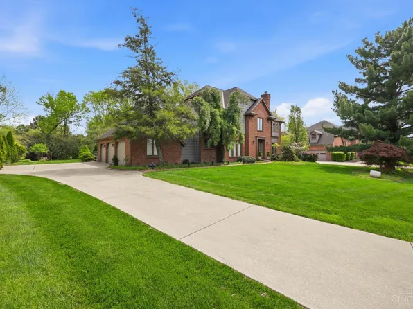 3755 Fawnrun Dr, Cincinnati, OH 45241