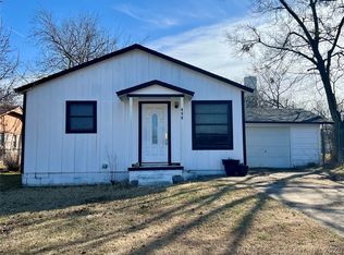 406 N Maytubby St, Kingston, OK 73439