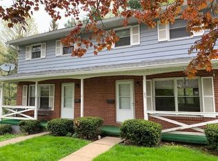 25 N Liberty St, New Concord, OH 43762