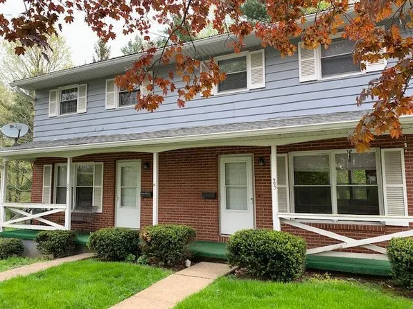 25 N Liberty St, New Concord, OH 43762