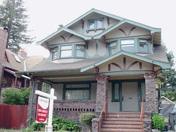 2nd image of 2925 Ashby Ave