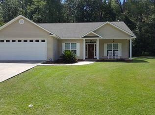 902 Center Ct, Douglas, GA 31533