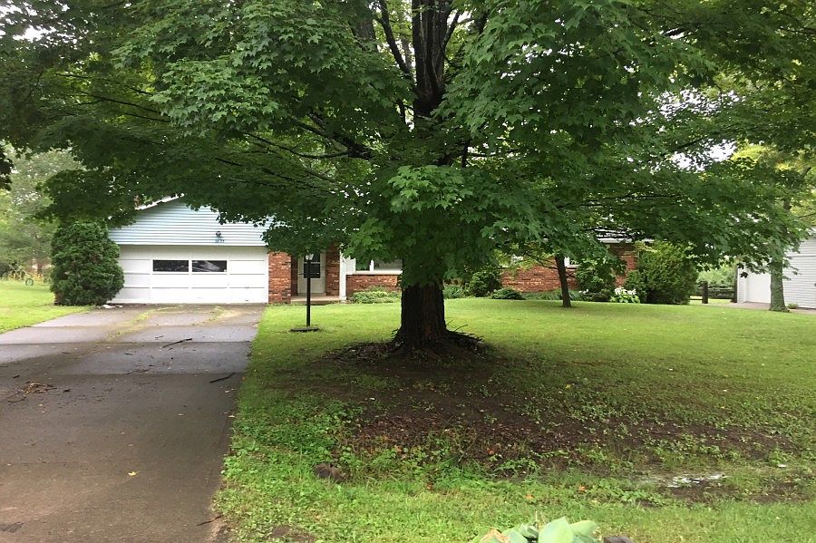 1st image of 9035 Saxton Dr