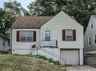 3705 N 55th St, Omaha, NE 68104