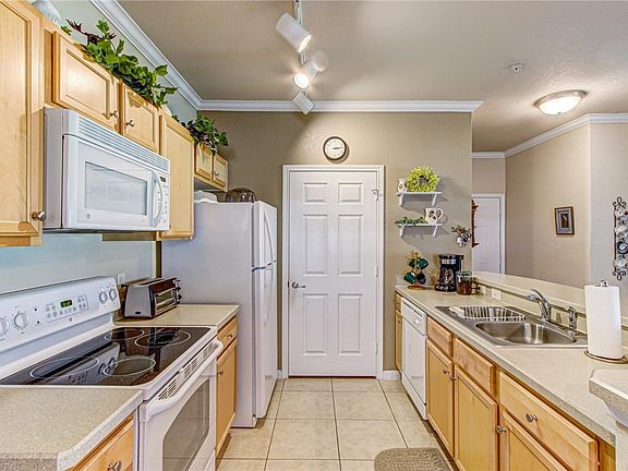 3rd image of 260 Old Village Center Cir Unit 8112