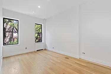 349 East 58th Street, #4R