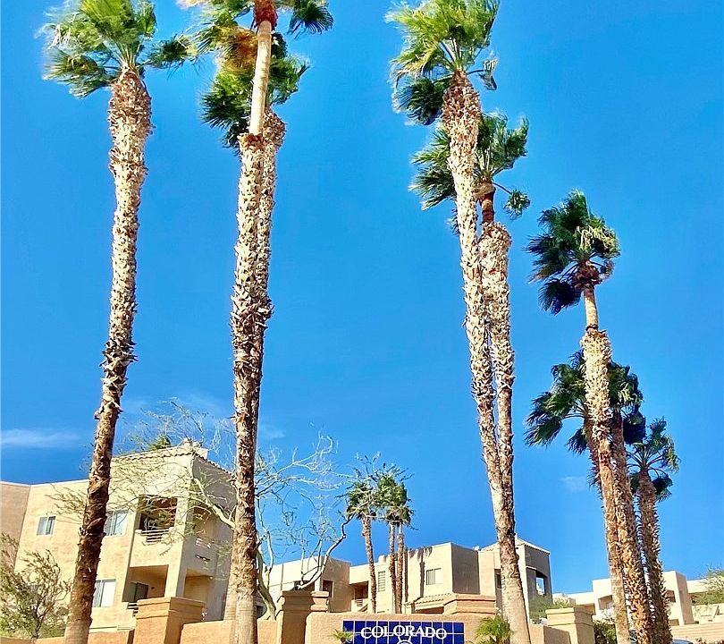 1st image of 2221 Bay Club Dr APT 102