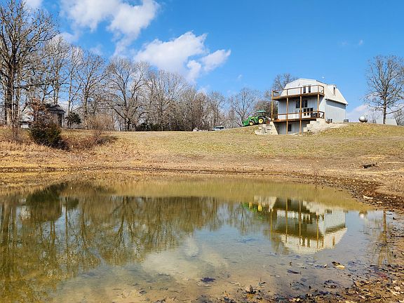 3rd image of 900 County Road 1280