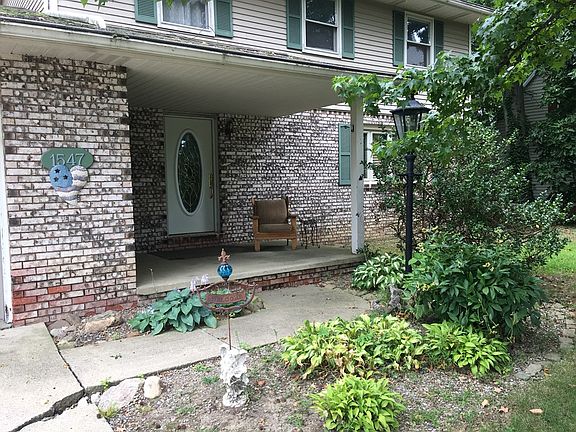 2nd image of 1547 Southwood Dr