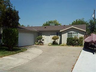 5th image of 819 Junipero Serra Ave
