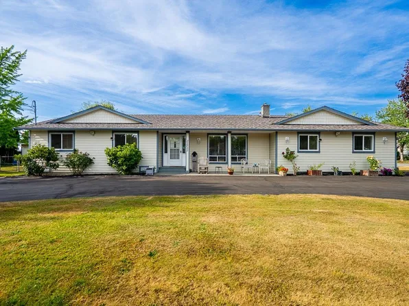 21711 52nd Ave, Langley, BC V2Y 1L7