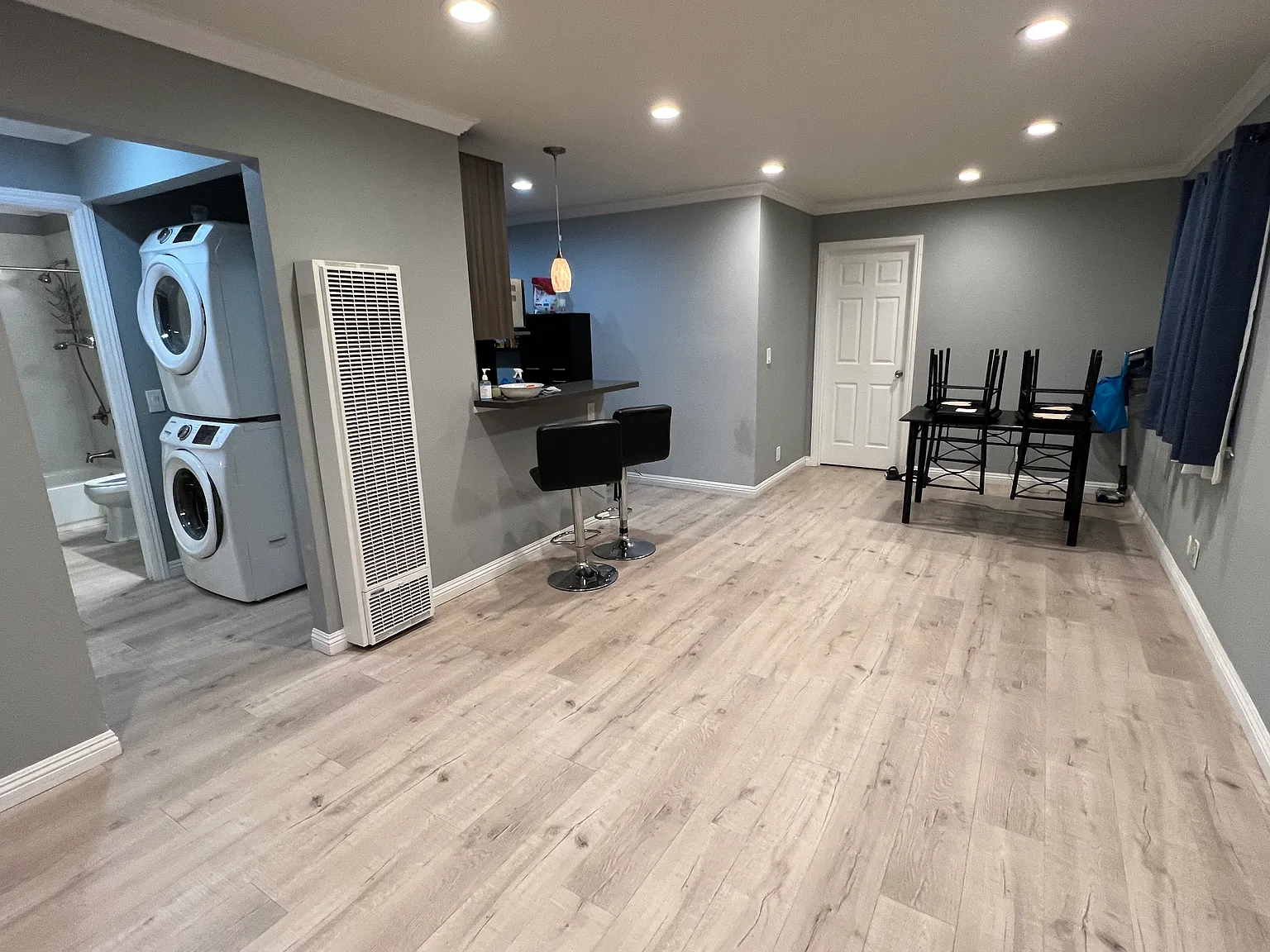 2 bed, 1000 sqft, $2,800 — Photo 2