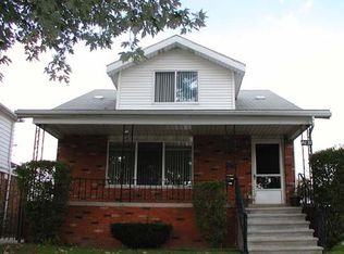 8037 Menge APT B, Center Line, MI 48015