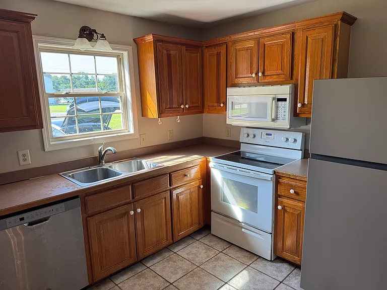 109 Woody Ct #A — Photo 3