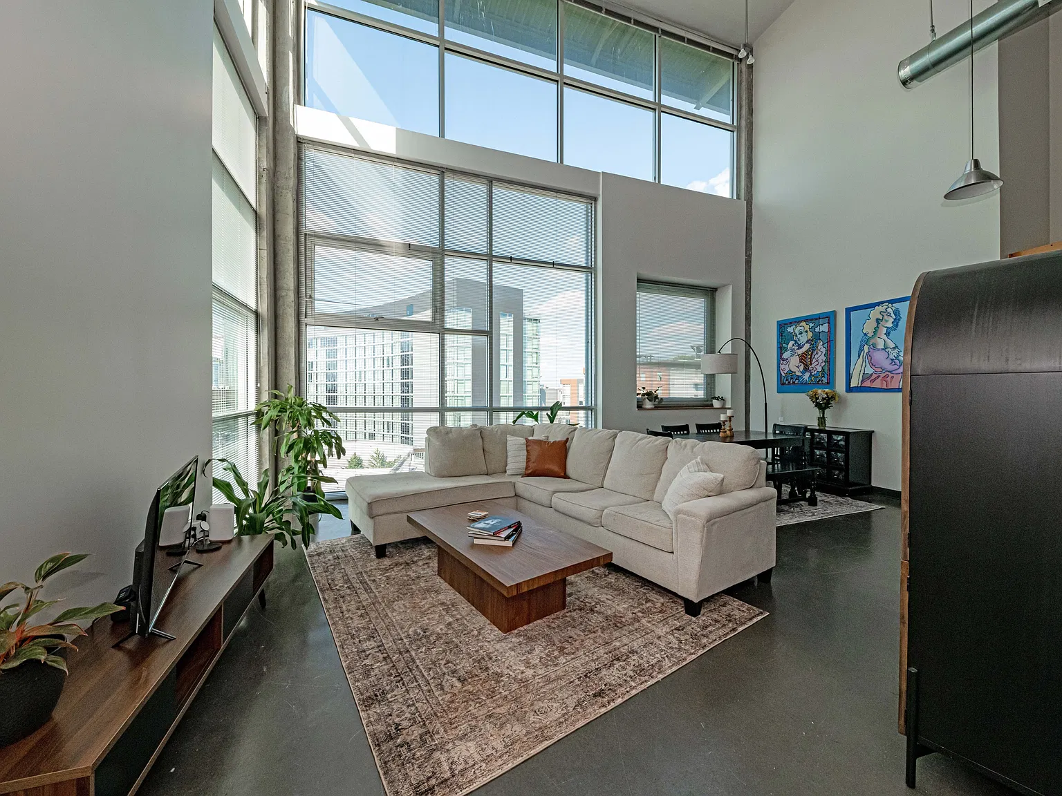 Mercury View Lofts — Photo 4