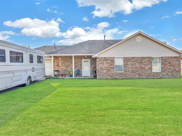 505 N Mary St, Granite, OK 73547