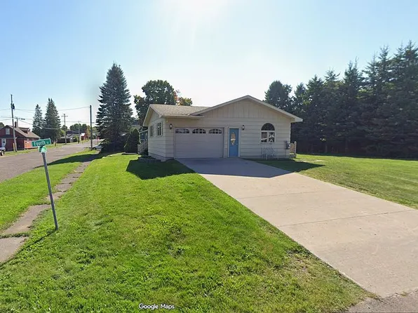 35 4th St, South Range, MI 49963