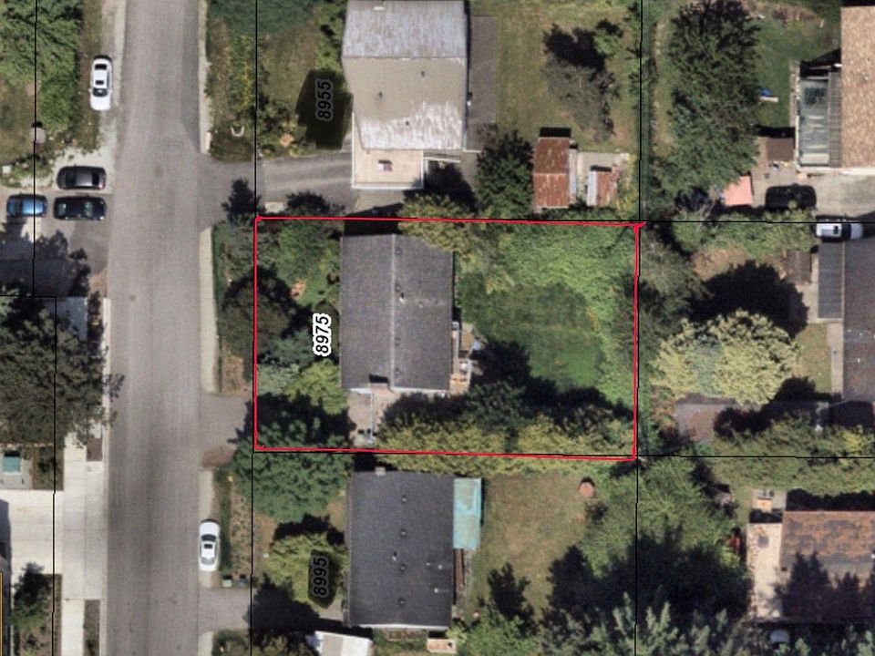 1st image of 8975 Cook Cres