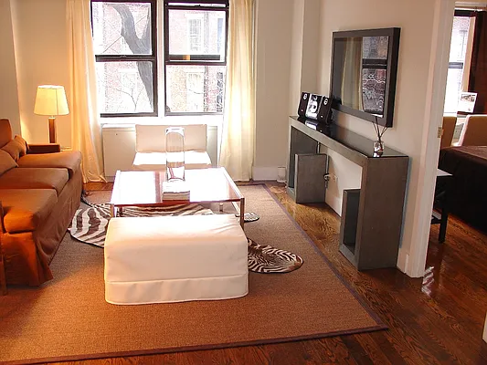 Rented by NY Living Solutions | media 1