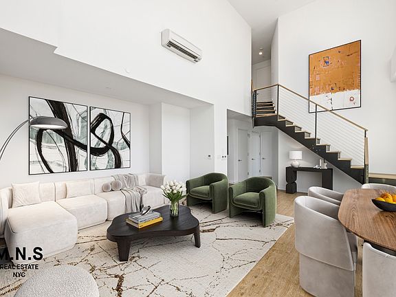 3rd image of 22-44 Jackson Ave #Penthouse 2