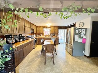18 Joyce St, Townsend, MA 01474