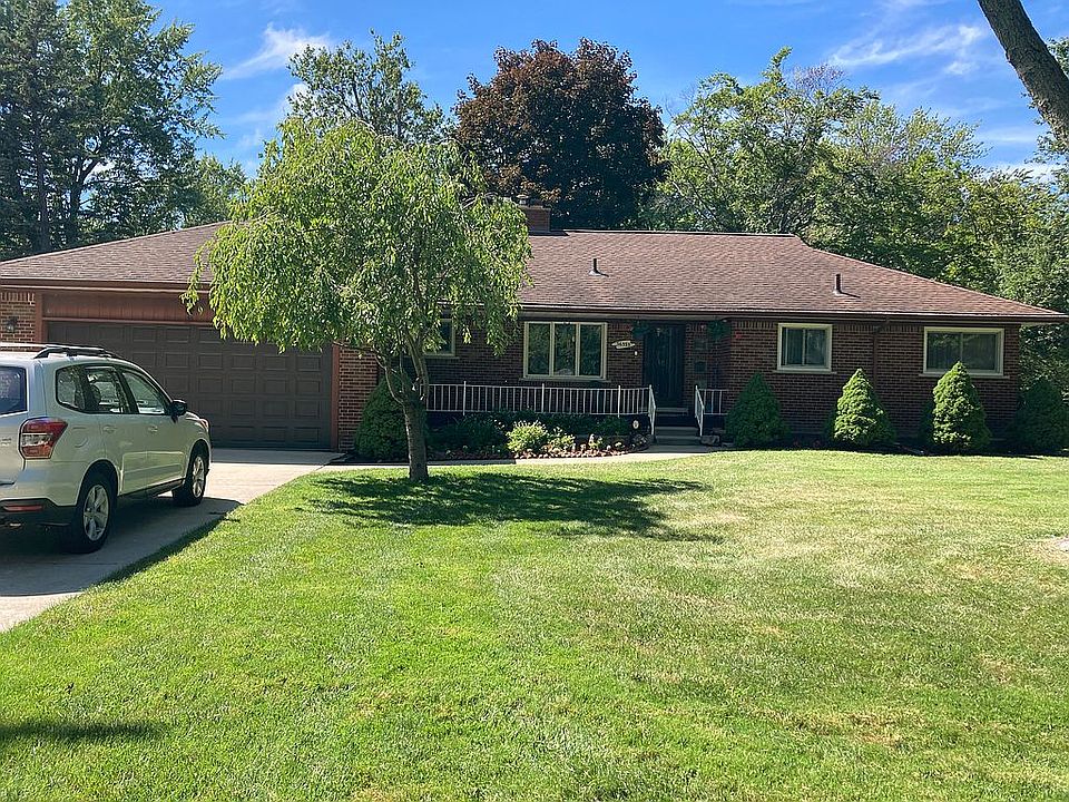 1st image of 36533 Acton St