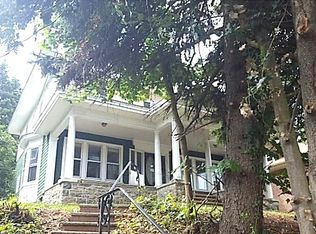 1946 Fairview Ave, Reading, PA 19606