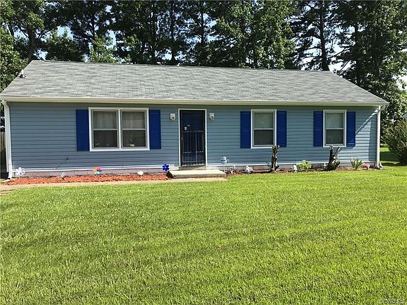 2nd image of 20803 Shaker Dr