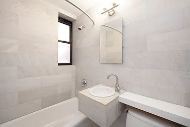 Rented by R New York