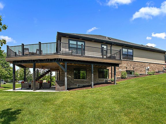 5th image of 1352 Lacoma Ct
