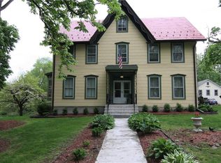 25 Moffat Rd, Washingtonville, NY 10992