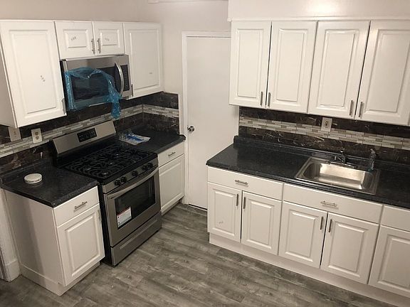 5th image of 47 Barbey St #1