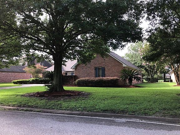 3rd image of 40250 Pelican Point Pkwy