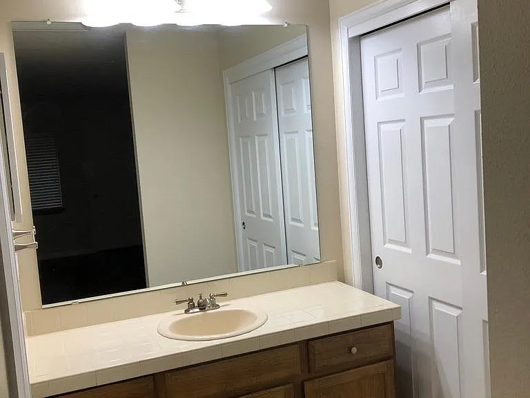 2685 S Dayton Way #15 — Photo 7