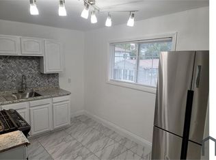 7974 Macarthur Blvd #A, Oakland, CA 94605