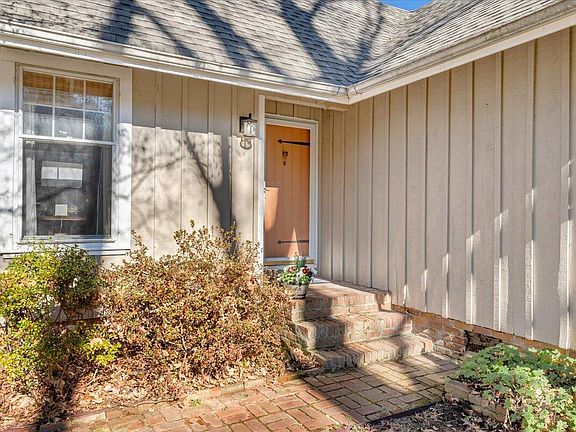5th image of 5721 Scenic Hills Dr
