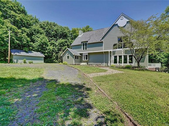 2nd image of 55 Creekside Ln