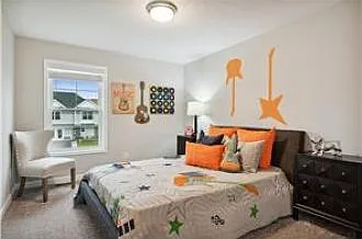 3 bed, 1800 sqft, $2,400 — Photo 2
