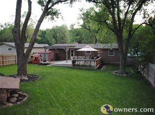 9011 Gillette St, Lenexa, KS 66215