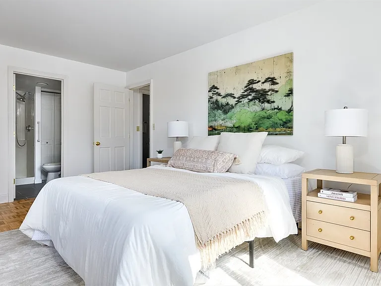 1580 Massachusetts Ave #7C — Photo 17