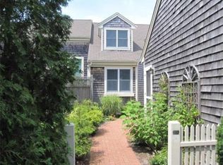 12 Wayside Path, Plymouth, MA 02360