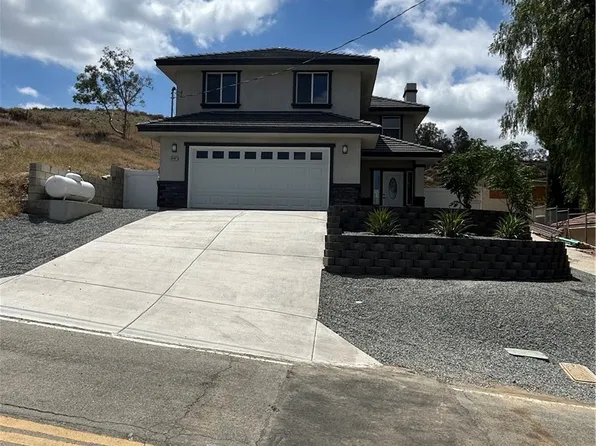 30492 Illinois St, Lake Elsinore, CA 92530