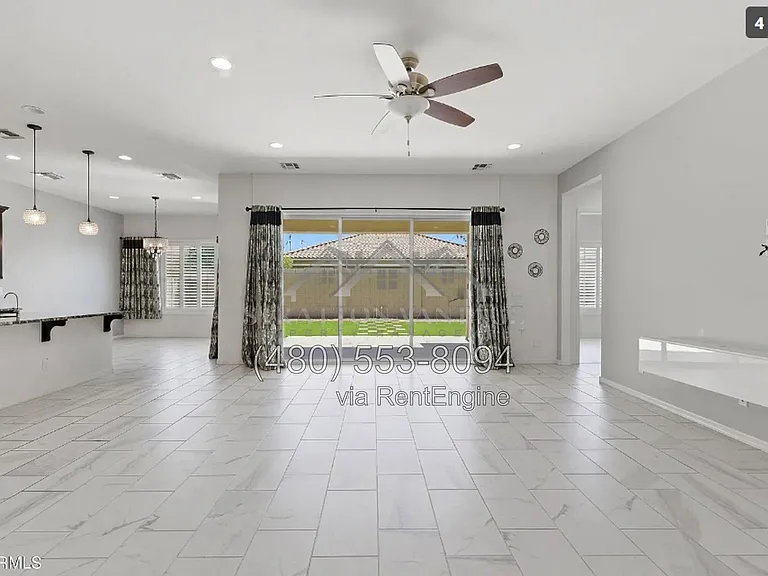 1083 E Holland Park Dr — Photo 14