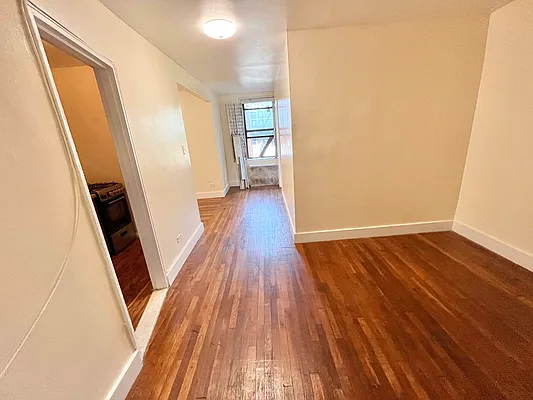 Rented by MADEHOME | media 10