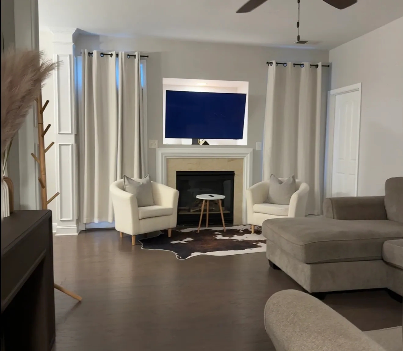 3 bed, 1133 sqft, $2,100 — Photo 3